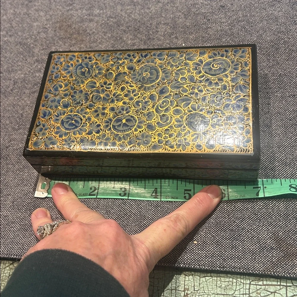 Vintage Hand-Painted Darjeeling Tea Box | Floral Lacquer Trinket Storage